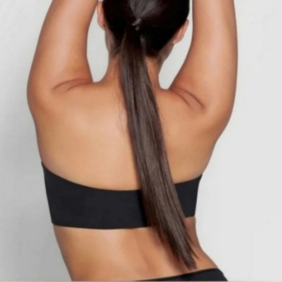 Skims FITS EVERYBODY BANDEAU Bra Wireless Strapless Onyx Black Large NWOT - Picture 3 of 6